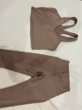 ALO Yoga Taupe Sports Bra and Leggings Set